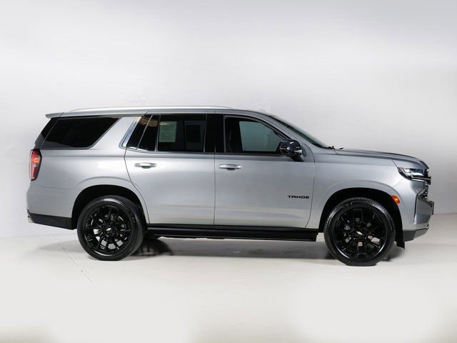 Used 2023 Chevrolet Tahoe Premier w/ Premium Package image 32