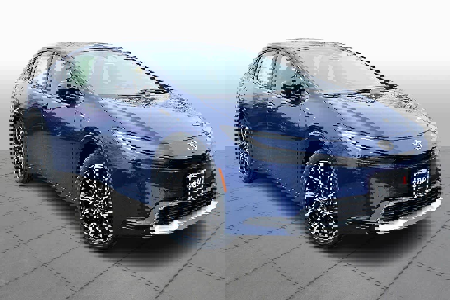 Used 2026 Toyota Prius XSE image 2