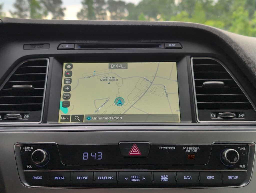 Used 2017 Hyundai Sonata Limited w/ Ultimate Package 04 FWD image 15