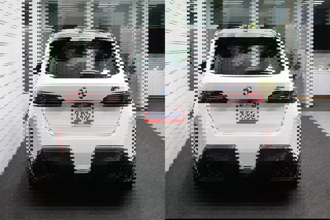 Used 2025 BMW M5 Touring w/ M Driver's Package image 9