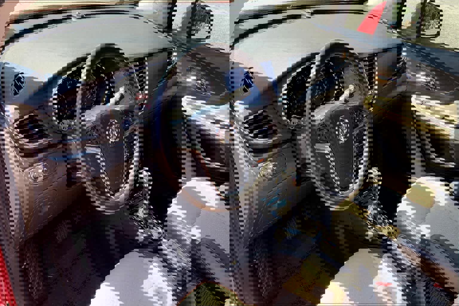 Used 2019 Buick Encore Preferred image 16