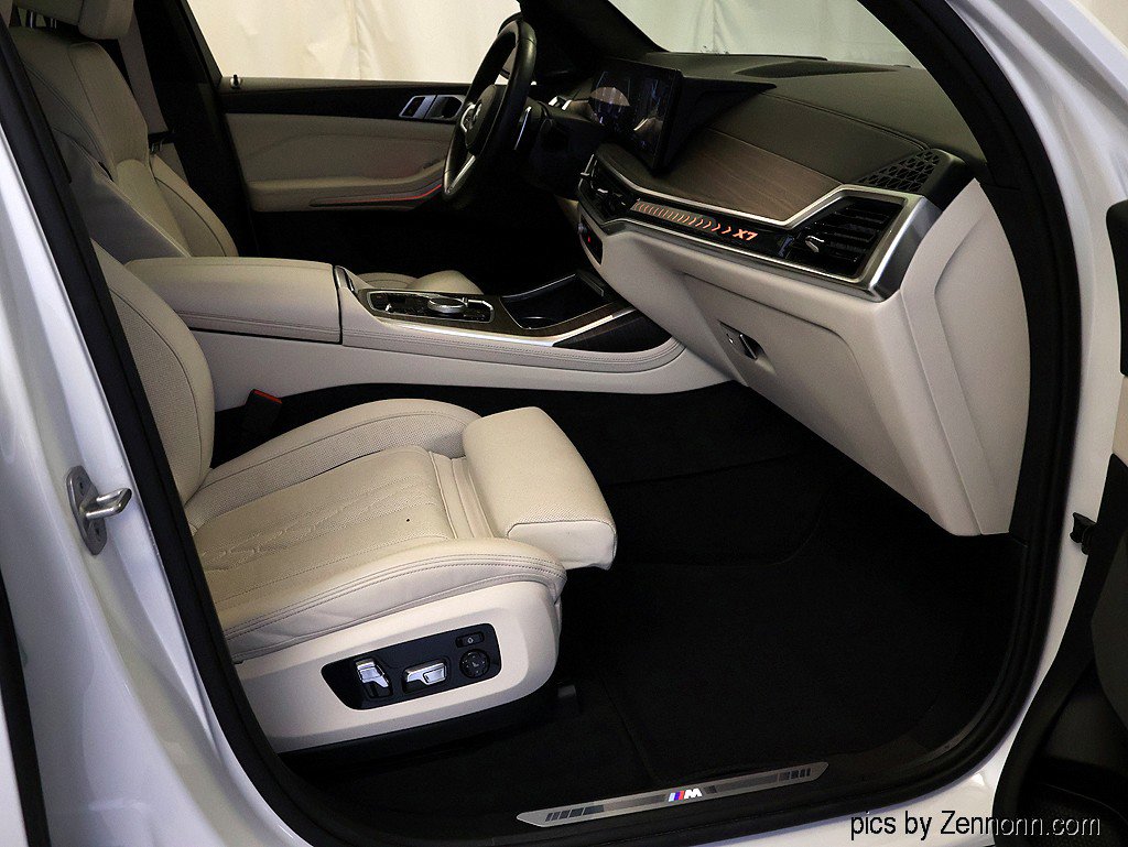 Certified 2024 BMW X7 xDrive40i w/ M Sport Package image 37