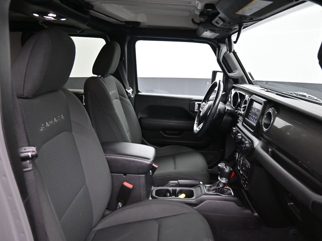 Used 2021 Jeep Wrangler Unlimited Sahara w/ Safety Group image 29