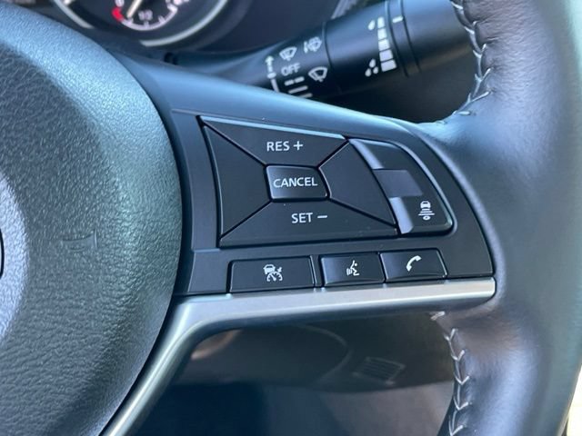 Certified 2023 Nissan Sentra SV FWD image 12