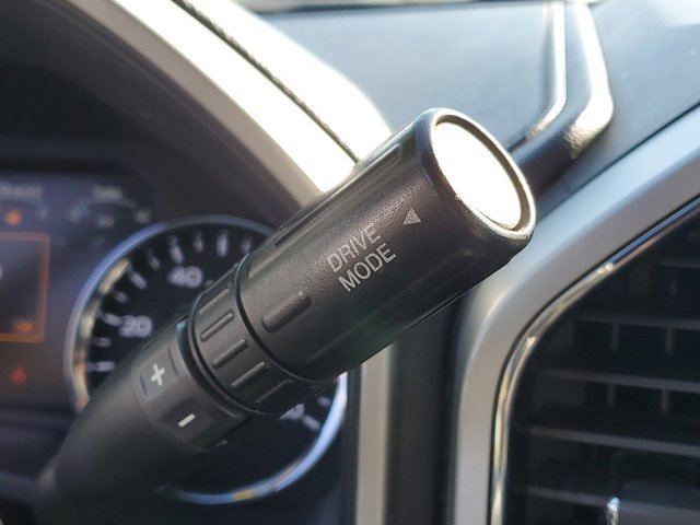 Used 2022 Ford F450 Lariat w/ Chrome Package image 28