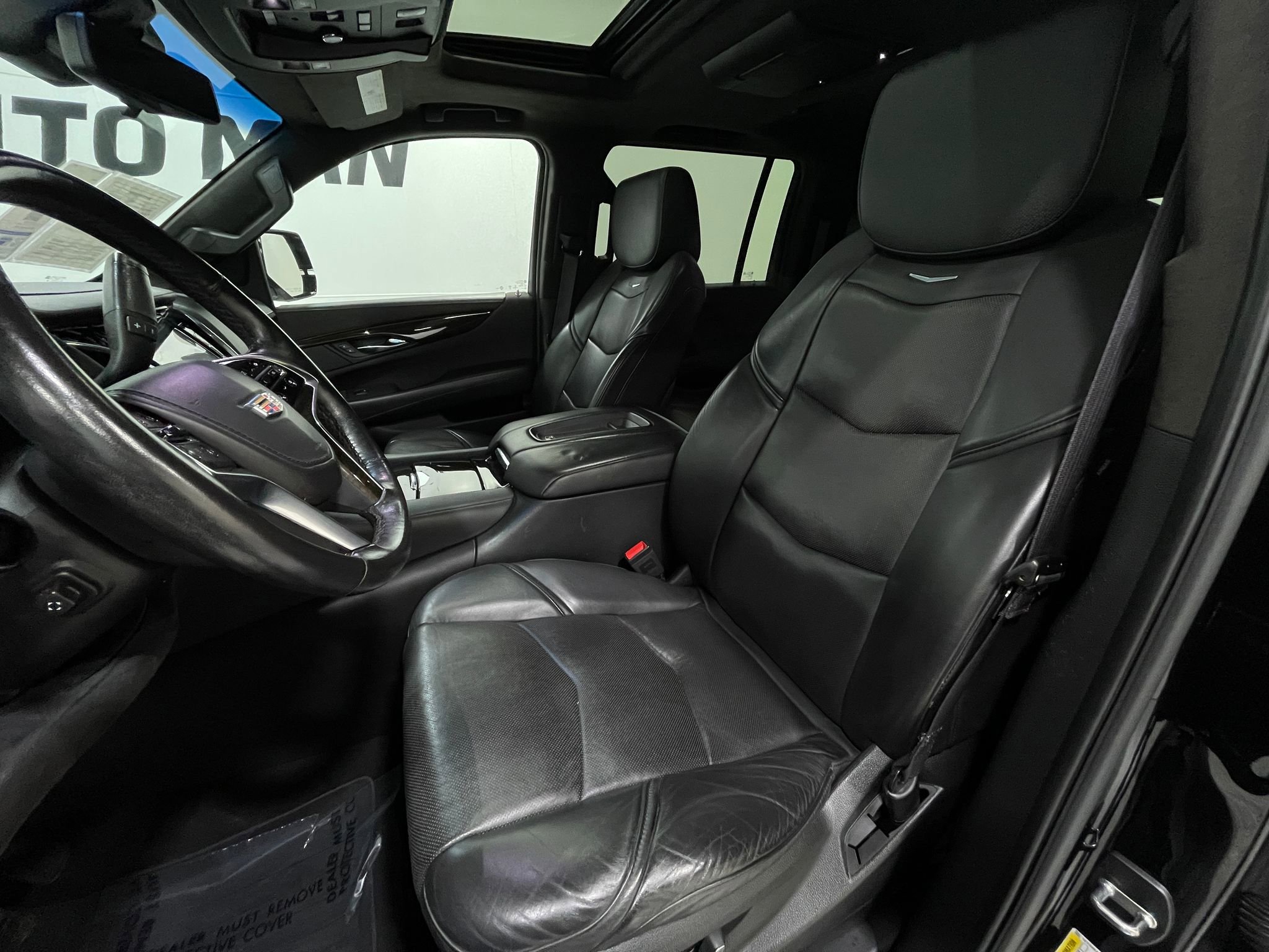 Used 2017 Cadillac Escalade ESV Platinum image 15