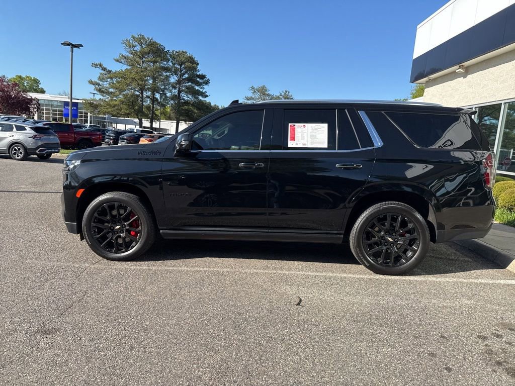 Used 2024 Chevrolet Tahoe High Country AWD/4WD image 3