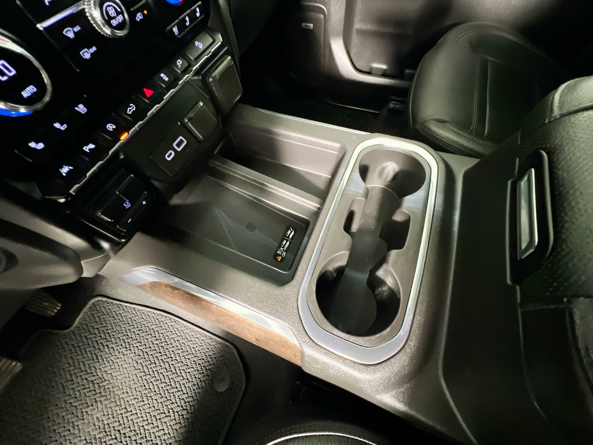 Used 2020 GMC Sierra 1500 Denali w/ Technology Package image 26