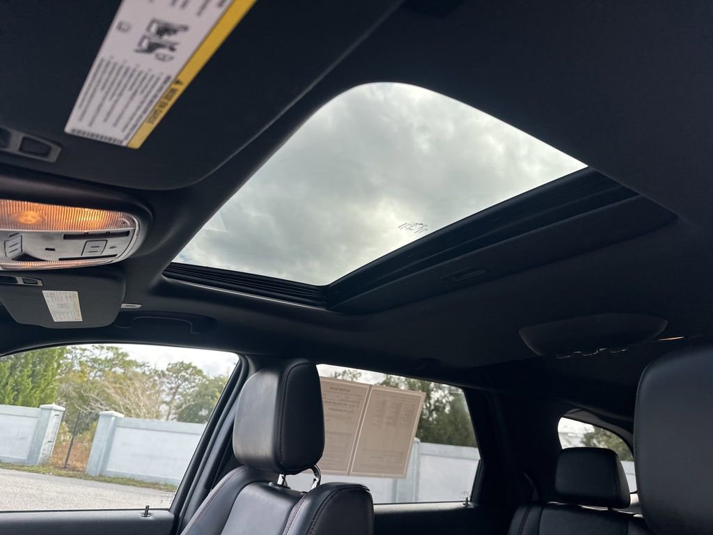 Used 2023 Dodge Durango R/T w/ Blacktop Package image 16