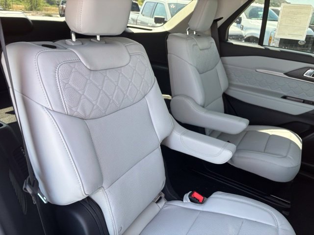 New 2026 Ford Explorer Platinum w/ LUX Leather Package AWD/4WD image 20