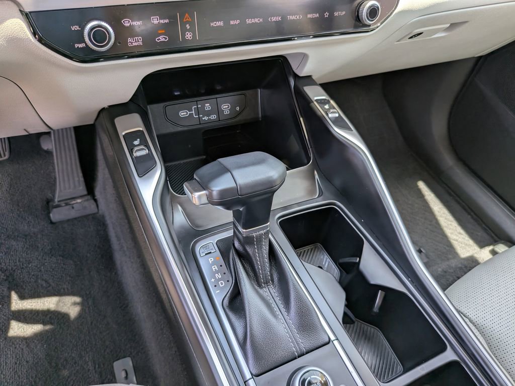 Certified 2024 Kia Sorento EX w/ Panoramic Sunroof Package FWD image 27