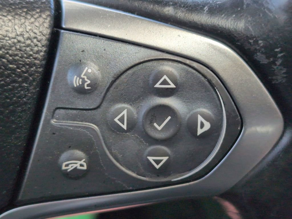 Used 2016 Chevrolet Suburban LTZ image 23