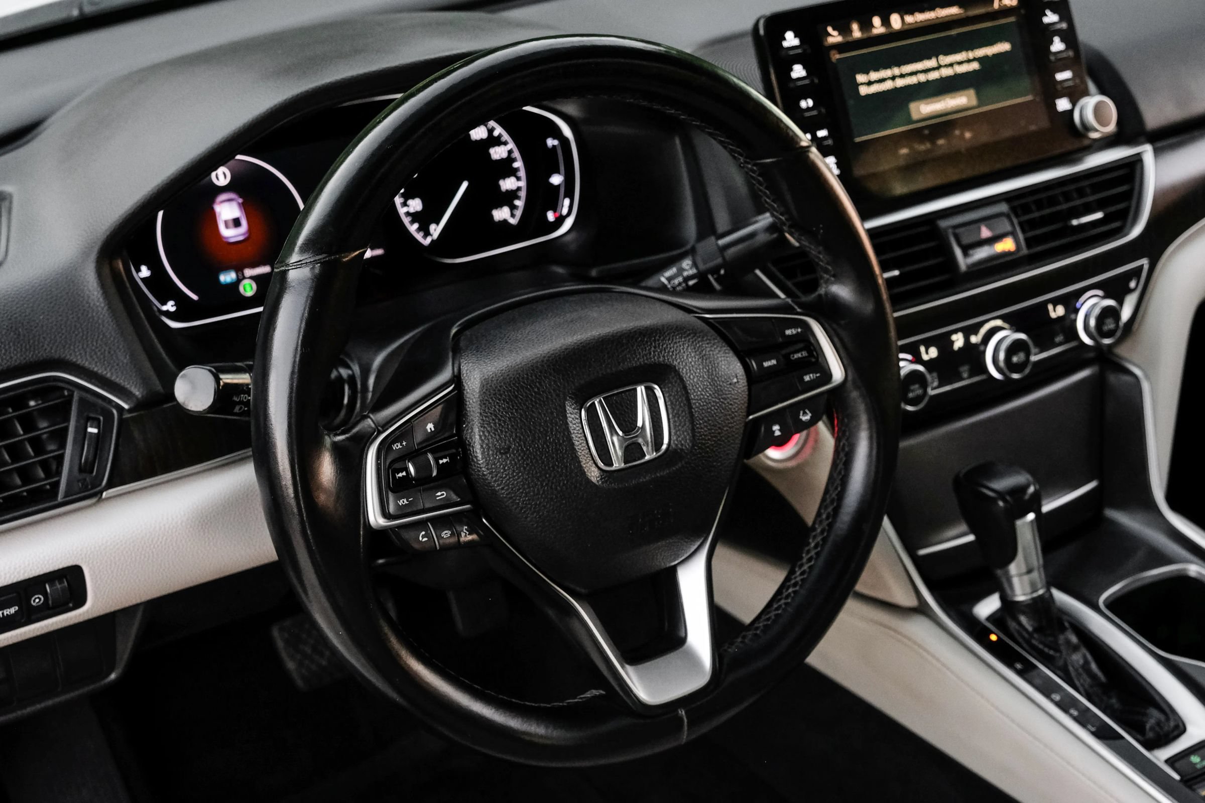 Used 2018 Honda Accord EX-L image 16