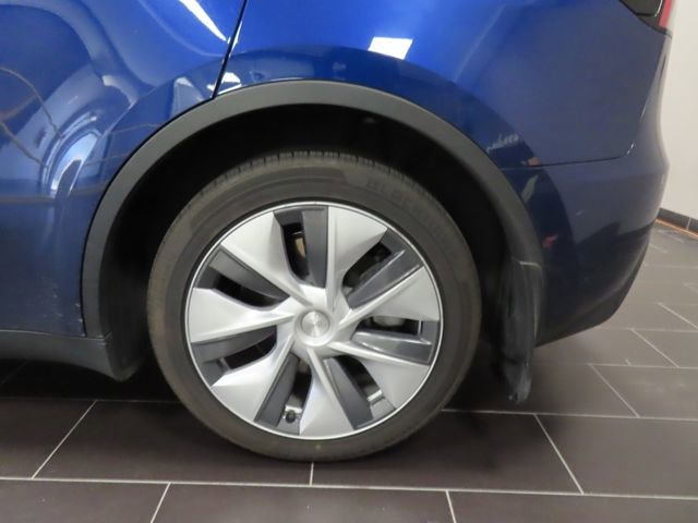 Used 2023 Tesla Model Y Long Range AWD/4WD image 14