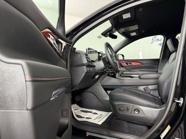 New 2026 Chevrolet Traverse Z71 w/ Driver Confidence Package image 11