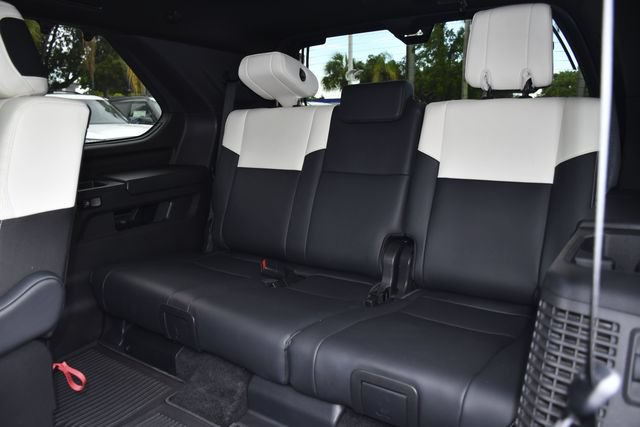 Used 2025 Toyota Sequoia Capstone AWD/4WD image 23