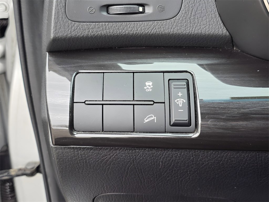 Used 2013 Kia Sorento LX image 22