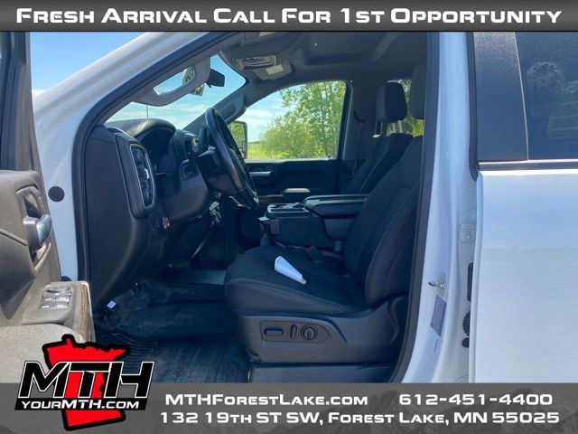 Used 2021 Chevrolet Silverado 3500 LT w/ Convenience Package AWD/4WD image 9