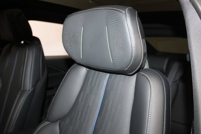 New 2026 Cadillac Lyriq Premium Sport AWD/4WD image 7