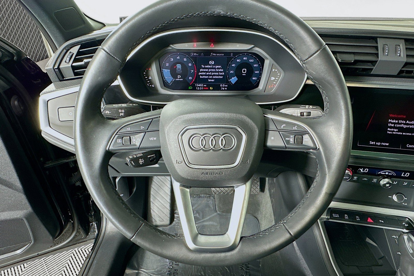 Used 2024 Audi Q3 2.0T Premium w/ Convenience Package AWD/4WD image 19
