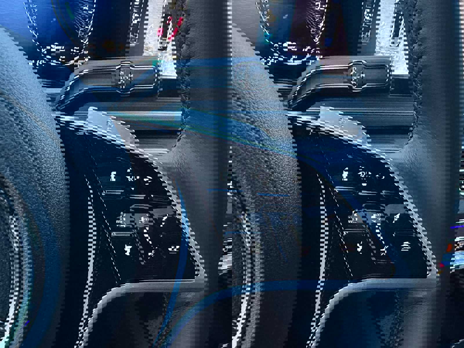 New 2026 Mercedes-Benz GLE 450e 4MATIC image 36