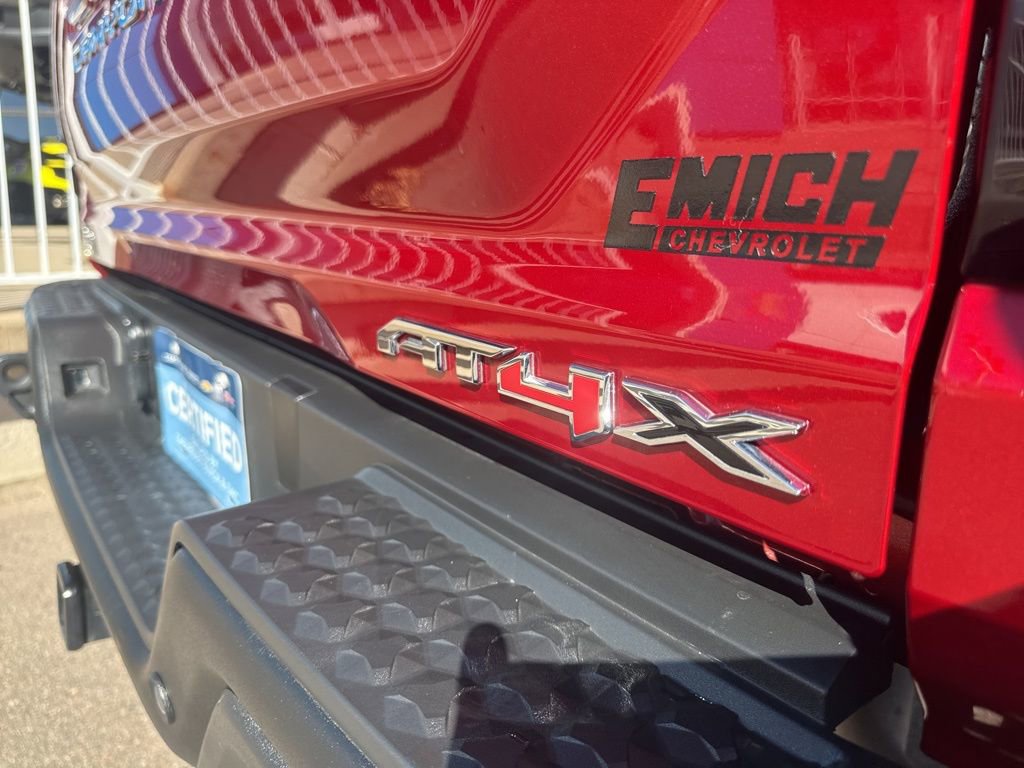 Certified 2025 GMC Canyon AT4 w/ AT4X AEV Edition image 13
