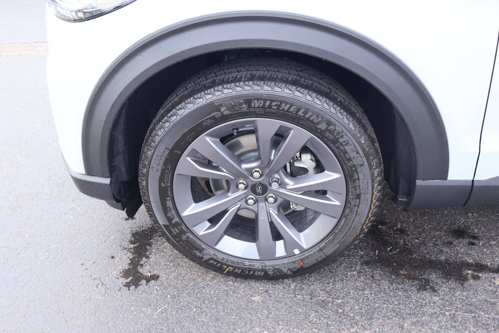 New 2026 Ford Explorer Active w/ Active Comfort Package AWD/4WD image 20