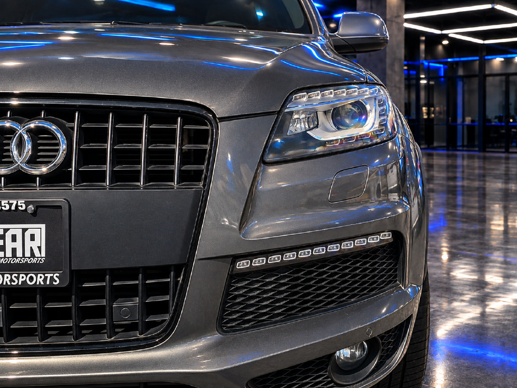 Used 2014 Audi Q7 3.0T S line Prestige w/ Technology Package AWD/4WD image 12
