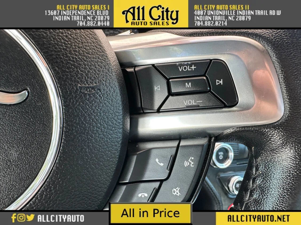 Used 2017 Ford Mustang GT image 23