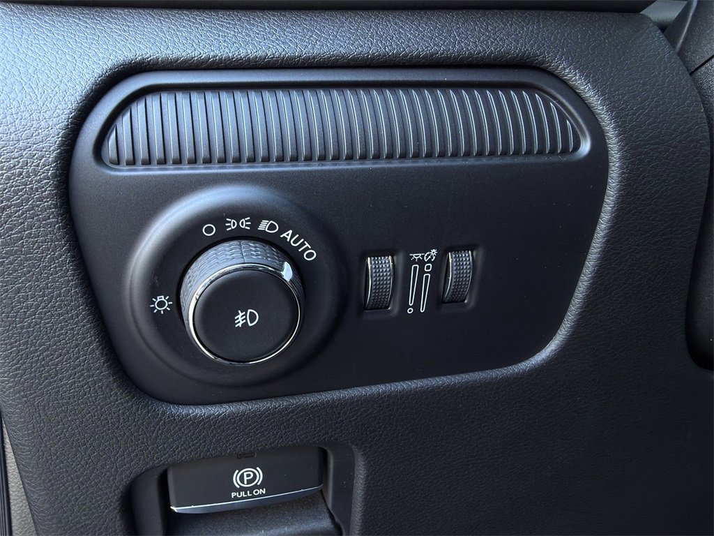 New 2025 Jeep Wagoneer Series II w/ Premium Group I image 17