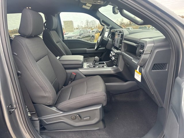 New 2025 Ford F150 XLT w/ Equipment Group 302A MID image 19