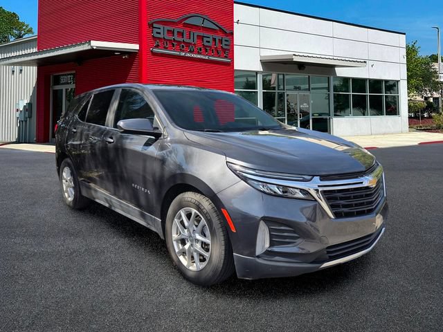 Used 2023 Chevrolet Equinox LT FWD image 2