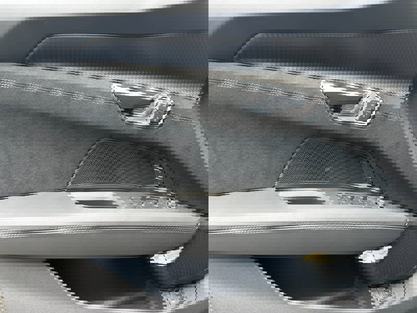 New 2026 Audi RS e-tron GT performance image 12