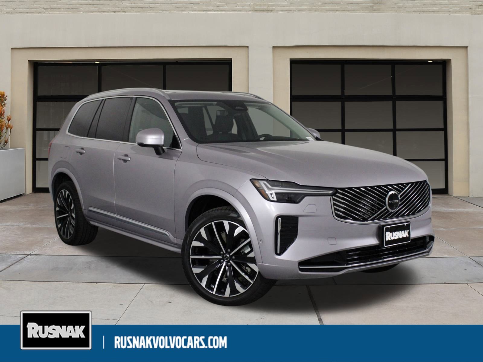 New 2026 Volvo XC90 B5 Plus