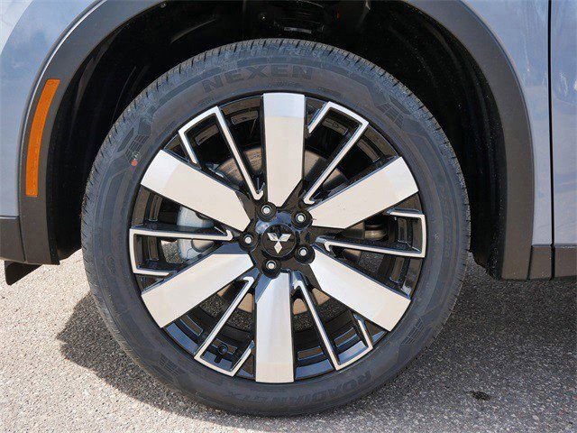 New 2026 Mitsubishi Outlander SE AWD/4WD image 3