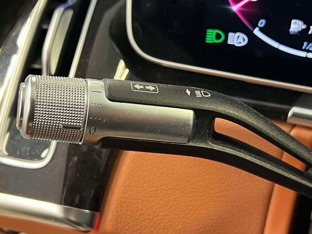 Used 2023 Mercedes-Benz S 580 S 580 image 21