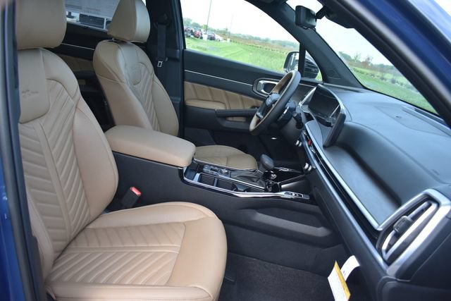 New 2026 Kia Sorento SX Prestige w/ Olive Brown Leather Package AWD/4WD image 16