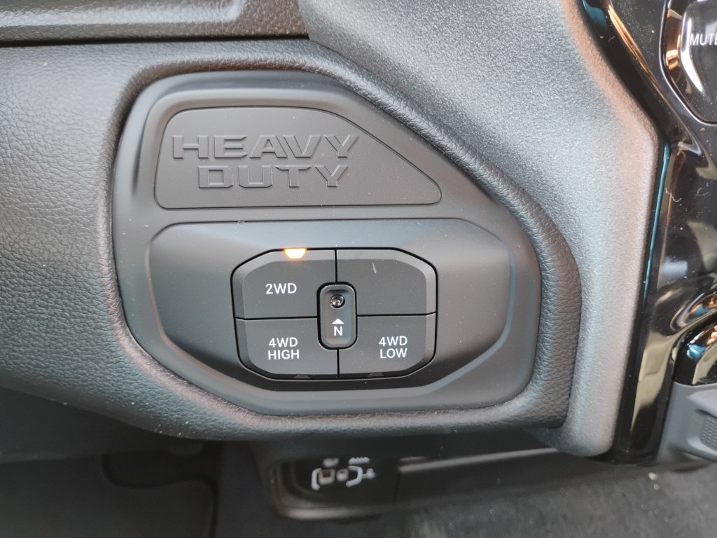 New 2026 RAM 2500 Tradesman AWD/4WD image 33