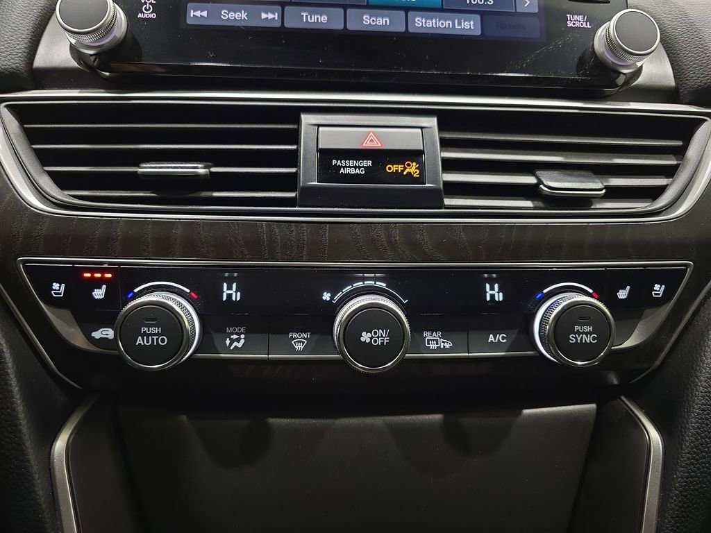 Used 2022 Honda Accord Touring image 25