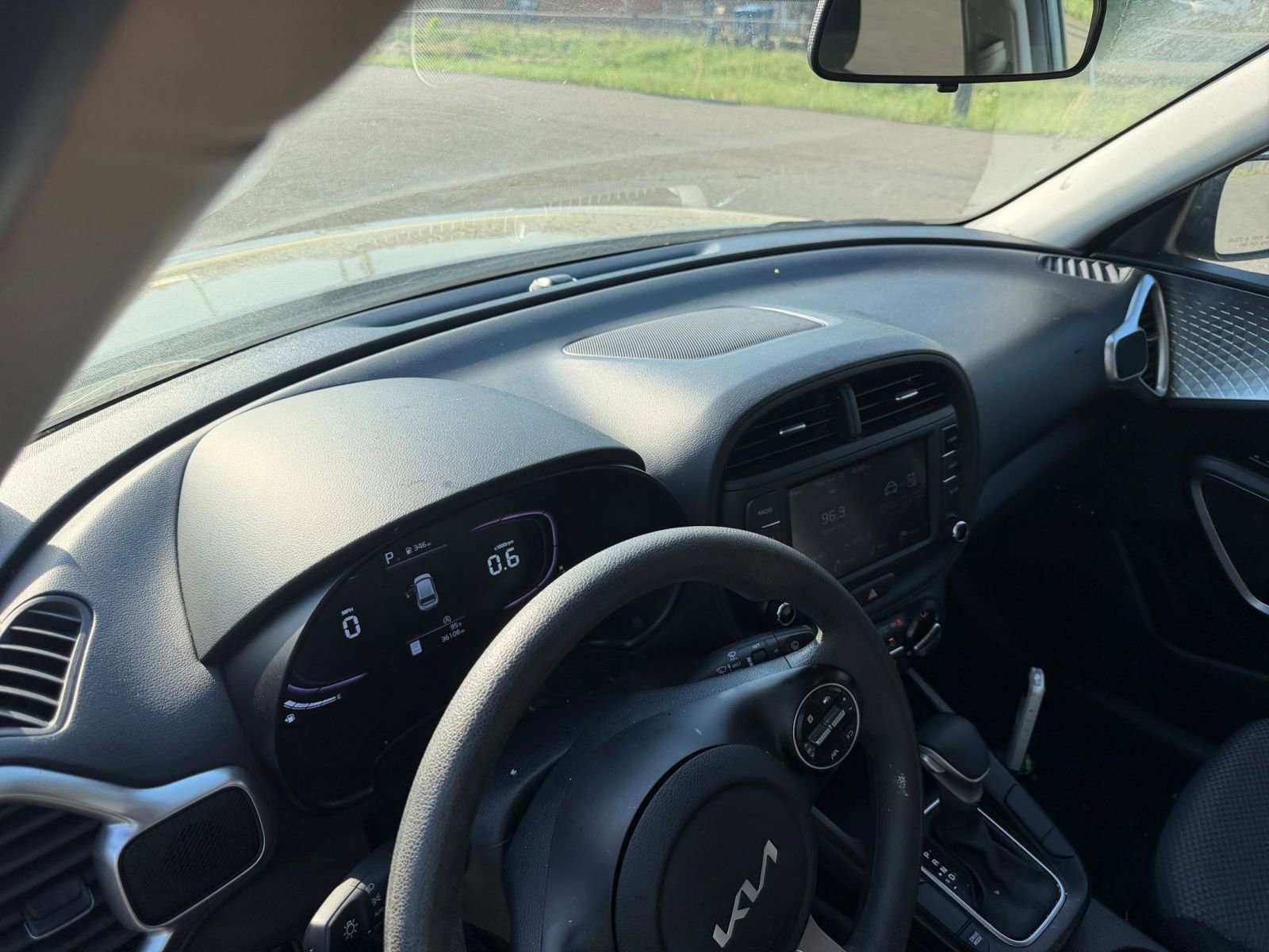 Used 2025 Nissan Sentra S FWD image 31