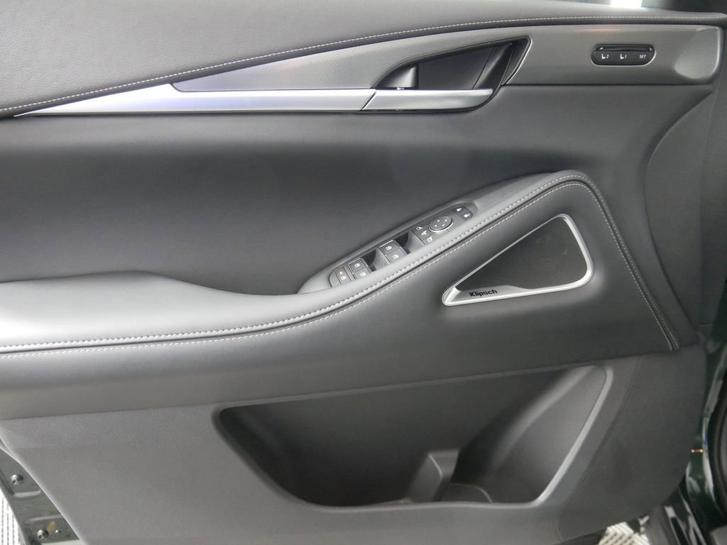 New 2026 INFINITI QX60 Luxe w/ Cargo Package image 14