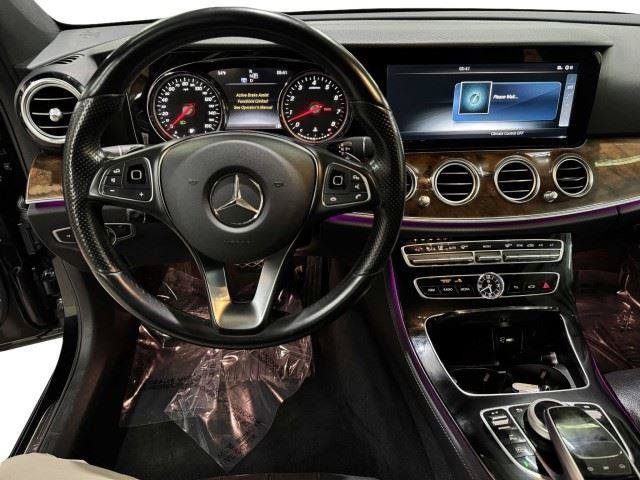 Used 2017 Mercedes-Benz E 400 4MATIC Wagon image 30