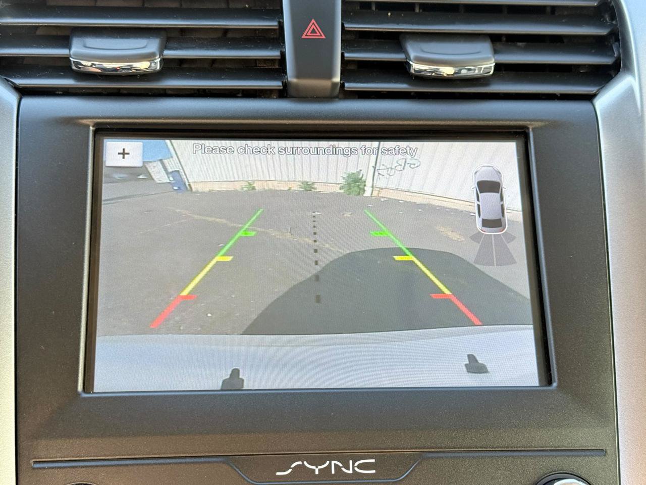 Used 2019 Ford Fusion SEL FWD image 29