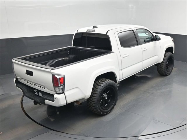 Used 2020 Toyota Tacoma TRD Off-Road image 40