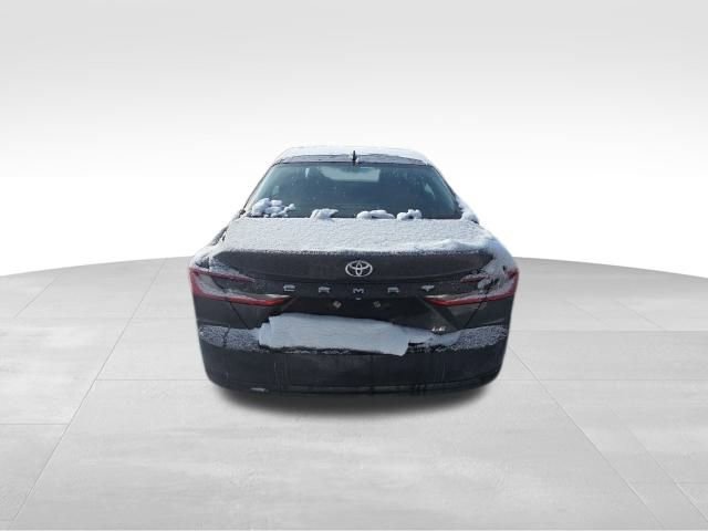 Used 2025 Toyota Camry LE image 4