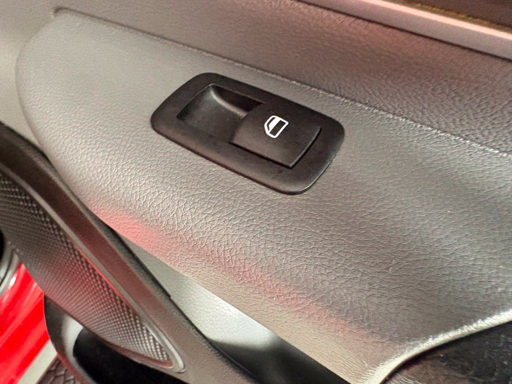 Used 2021 RAM 1500 Big Horn RWD image 16
