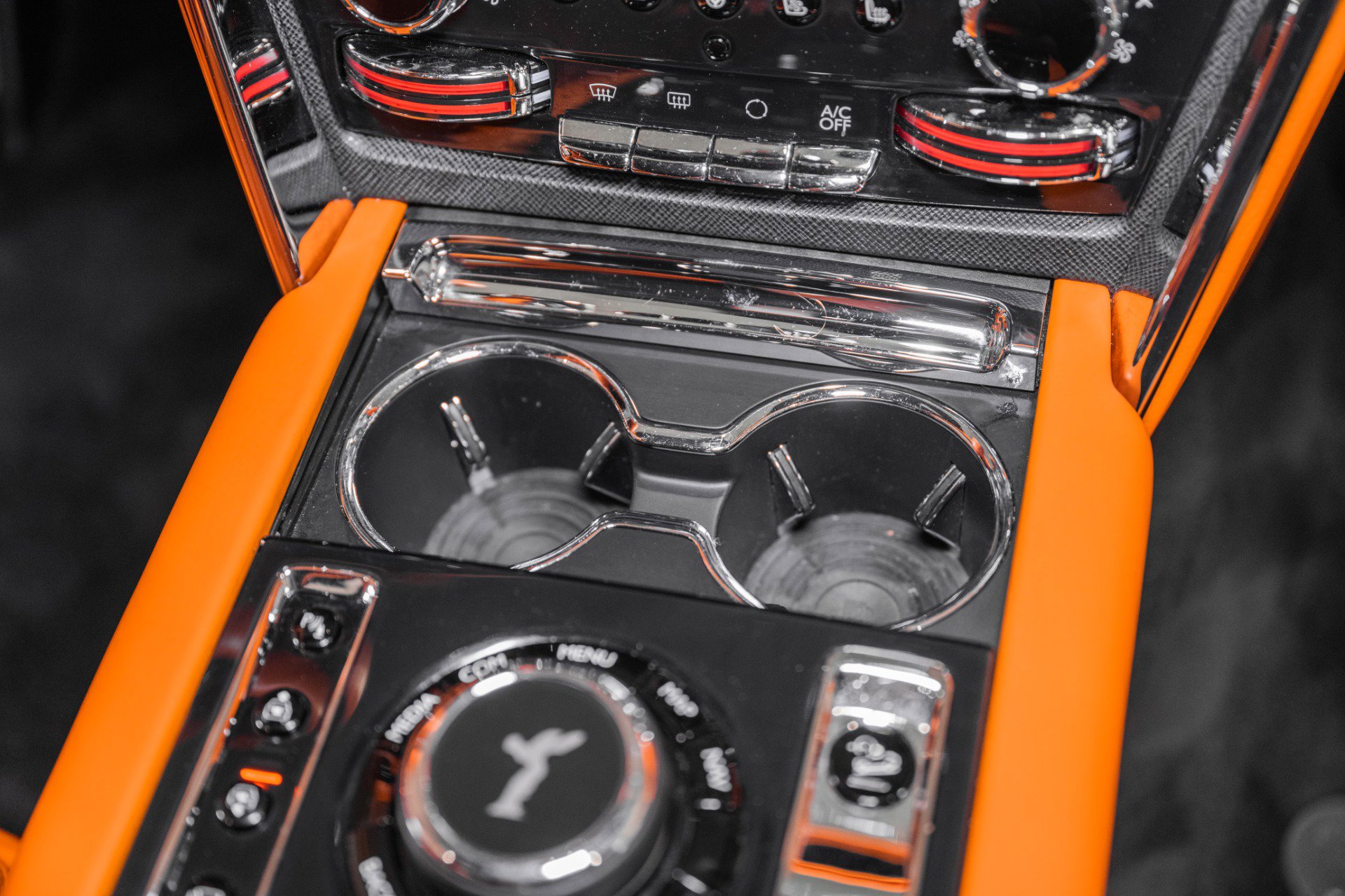 Used 2020 Rolls-Royce Cullinan image 48