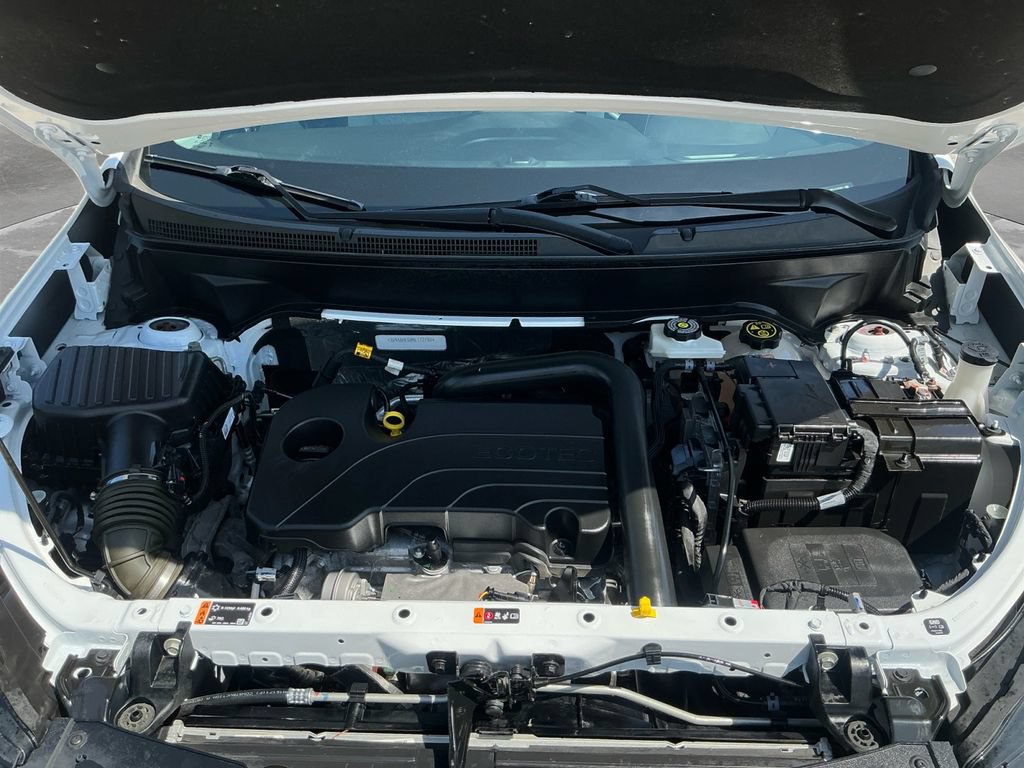 Used 2024 Chevrolet Equinox LS w/ Sport Edition FWD image 18