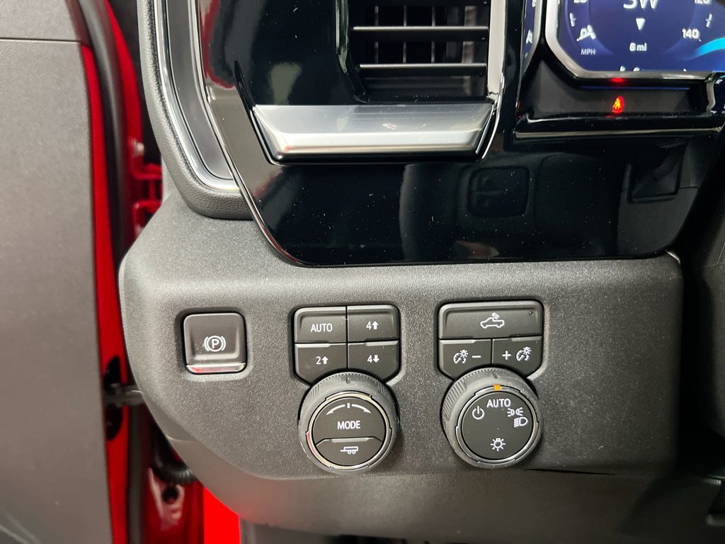 New 2026 Chevrolet Silverado 1500 LT w/ Z71 Off-Road Package AWD/4WD image 19