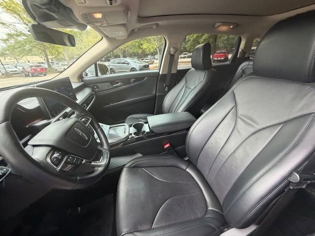 Used 2022 Lincoln Nautilus Reserve w/ Luxury Package image 13